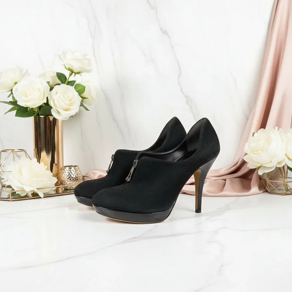 Suede! Gorgeous Black Suede Via Spiga Heels - Sz 6